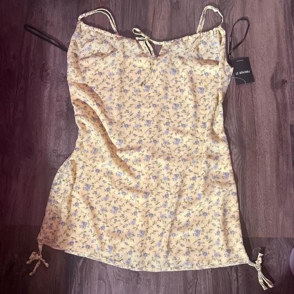 Forever 21 Floral Ditsy Dress - Picture 1 of 7
